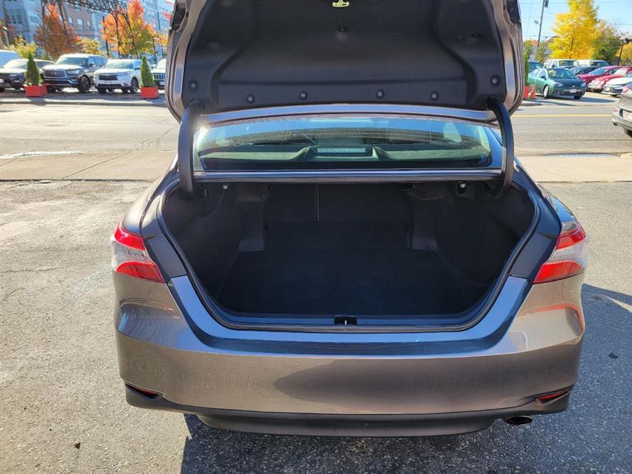 Used Toyota Camry XLE 2020 | Mass Auto Exchange. Framingham, Massachusetts Used Toyota Camry XLE 2020 | Mass Auto Exchange. Framingham, Massachusetts