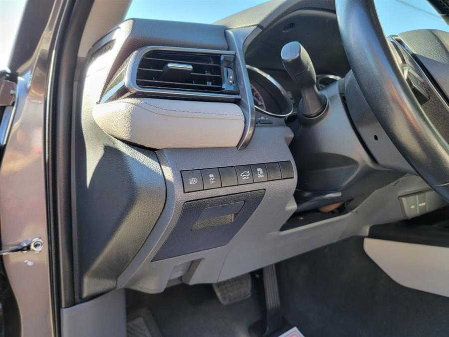 Used Toyota Camry XLE 2020 | Mass Auto Exchange. Framingham, Massachusetts Used Toyota Camry XLE 2020 | Mass Auto Exchange. Framingham, Massachusetts