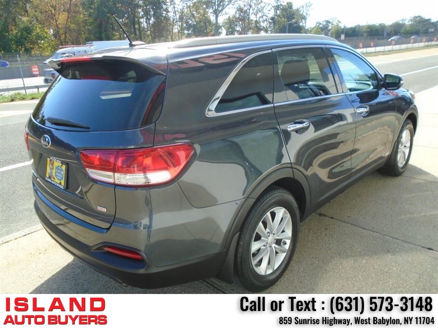 2017 Kia Sorento LX AWD 4dr SUV, available for sale in West Babylon, New York | Island Auto Buyers. West Babylon, New York 2017 Kia Sorento LX AWD 4dr SUV, available for sale in West Babylon, New York | Island Auto Buyers. West Babylon, New York