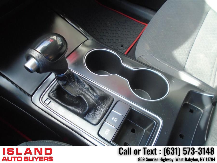 2017 Kia Sorento LX AWD 4dr SUV, available for sale in West Babylon, New York | Island Auto Buyers. West Babylon, New York 2017 Kia Sorento LX AWD 4dr SUV, available for sale in West Babylon, New York | Island Auto Buyers. West Babylon, New York