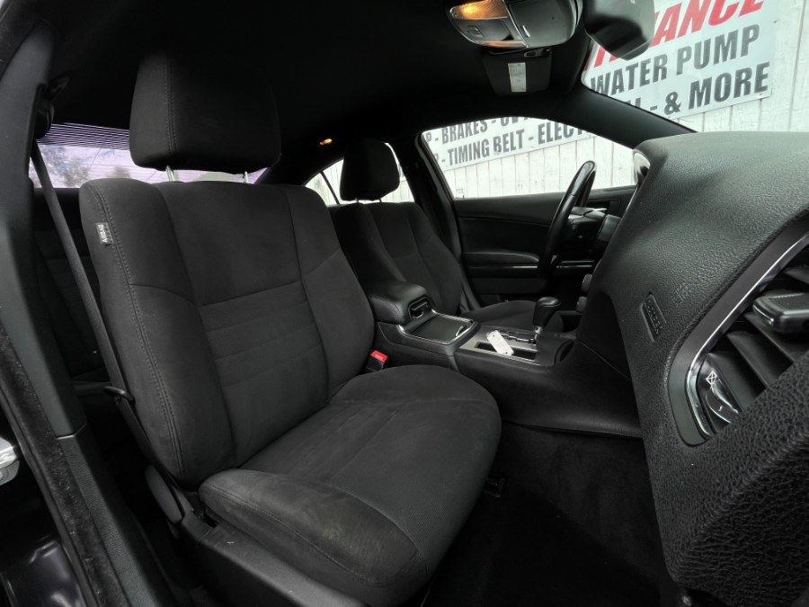 2014 Dodge Charger 4dr Sdn RT Plus RWD, available for sale in Corona, California | Green Light Auto. Corona, California 2014 Dodge Charger 4dr Sdn RT Plus RWD, available for sale in Corona, California | Green Light Auto. Corona, California