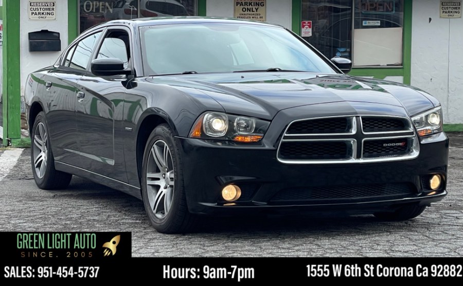 2014 Dodge Charger 4dr Sdn RT Plus RWD, available for sale in Corona, California | Green Light Auto. Corona, California 2014 Dodge Charger 4dr Sdn RT Plus RWD, available for sale in Corona, California | Green Light Auto. Corona, California
