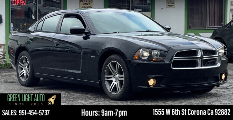 2014 Dodge Charger 4dr Sdn RT Plus RWD, available for sale in Corona, California | Green Light Auto. Corona, California 2014 Dodge Charger 4dr Sdn RT Plus RWD, available for sale in Corona, California | Green Light Auto. Corona, California