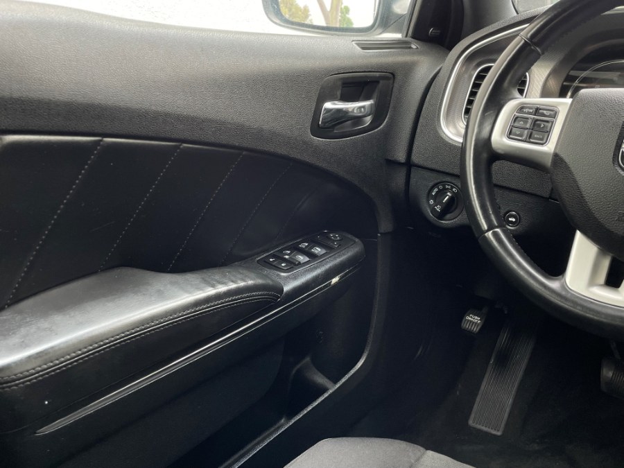 Used Dodge Charger 4dr Sdn RT Plus RWD 2014 | Green Light Auto. Corona, California Used Dodge Charger 4dr Sdn RT Plus RWD 2014 | Green Light Auto. Corona, California