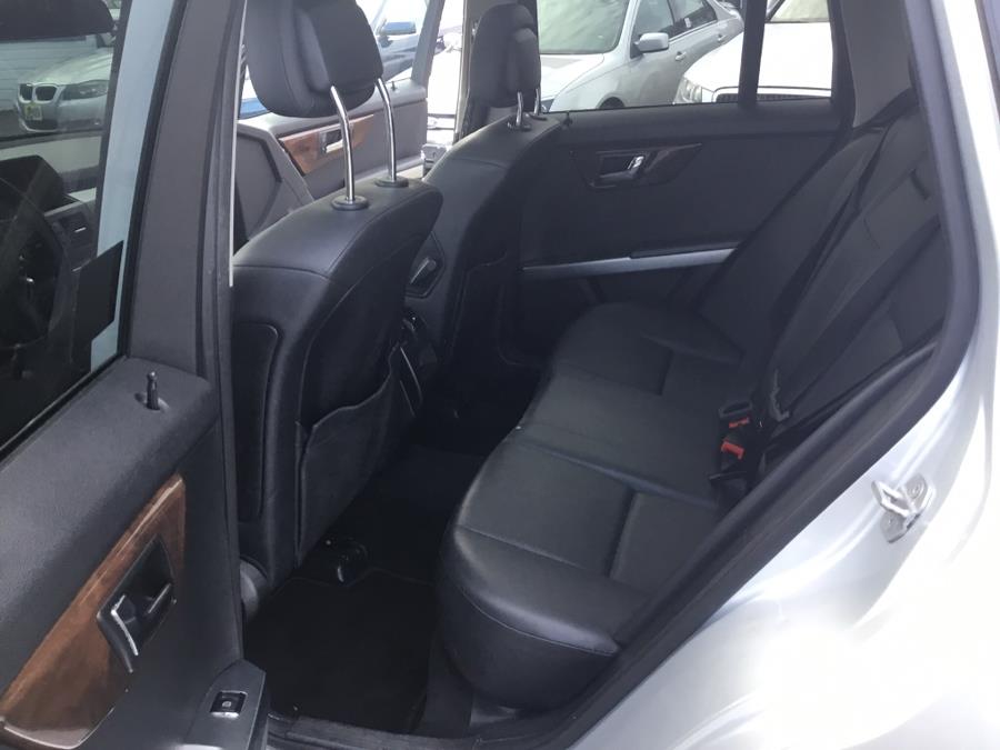 2010 Mercedes-Benz GLK-Class 4MATIC 4dr GLK350, available for sale in Manchester, Connecticut | Liberty Motors. Manchester, Connecticut 2010 Mercedes-Benz GLK-Class 4MATIC 4dr GLK350, available for sale in Manchester, Connecticut | Liberty Motors. Manchester, Connecticut