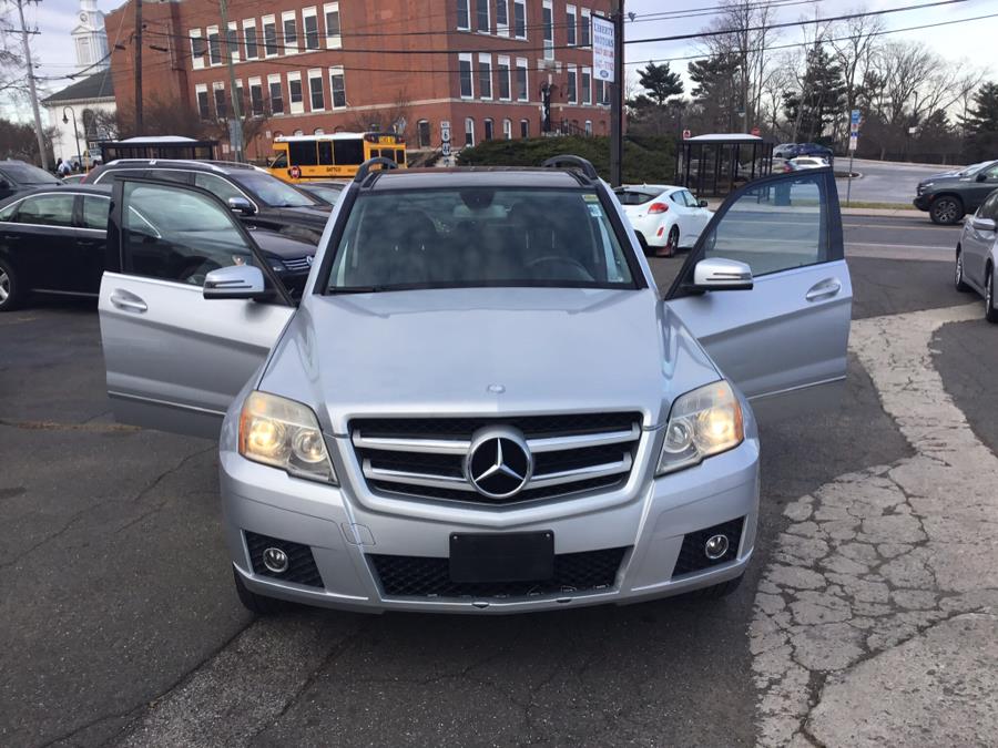 2010 Mercedes-Benz GLK-Class 4MATIC 4dr GLK350, available for sale in Manchester, Connecticut | Liberty Motors. Manchester, Connecticut 2010 Mercedes-Benz GLK-Class 4MATIC 4dr GLK350, available for sale in Manchester, Connecticut | Liberty Motors. Manchester, Connecticut