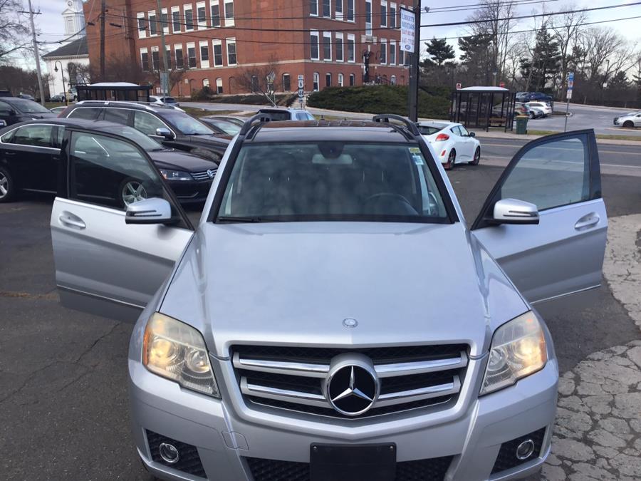 2010 Mercedes-Benz GLK-Class 4MATIC 4dr GLK350, available for sale in Manchester, Connecticut | Liberty Motors. Manchester, Connecticut 2010 Mercedes-Benz GLK-Class 4MATIC 4dr GLK350, available for sale in Manchester, Connecticut | Liberty Motors. Manchester, Connecticut