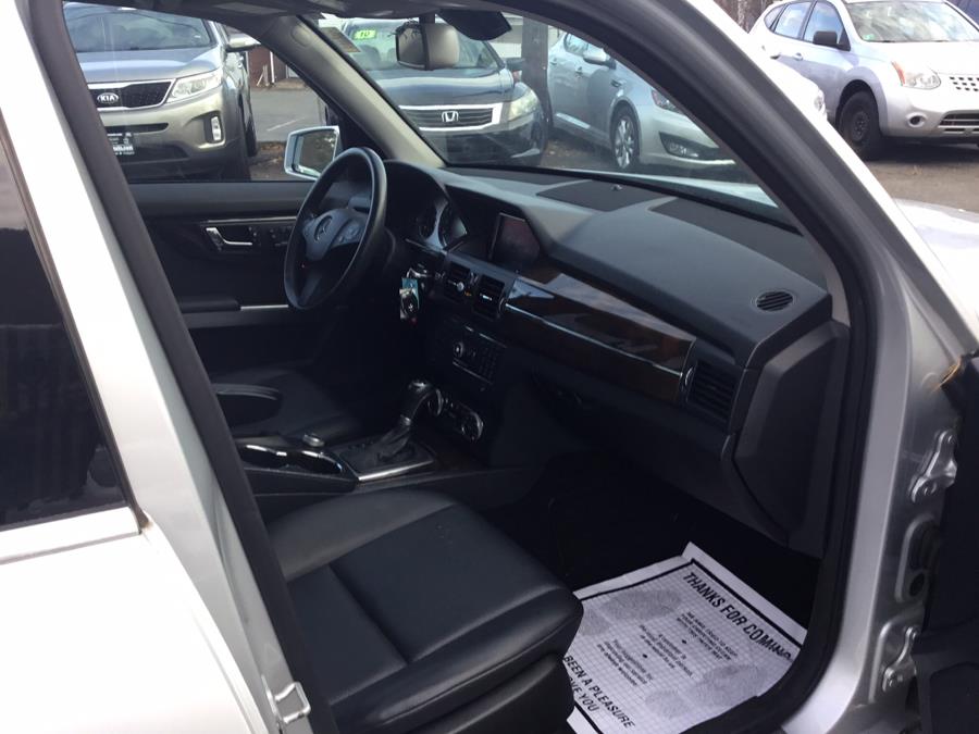 2010 Mercedes-Benz GLK-Class 4MATIC 4dr GLK350, available for sale in Manchester, Connecticut | Liberty Motors. Manchester, Connecticut 2010 Mercedes-Benz GLK-Class 4MATIC 4dr GLK350, available for sale in Manchester, Connecticut | Liberty Motors. Manchester, Connecticut