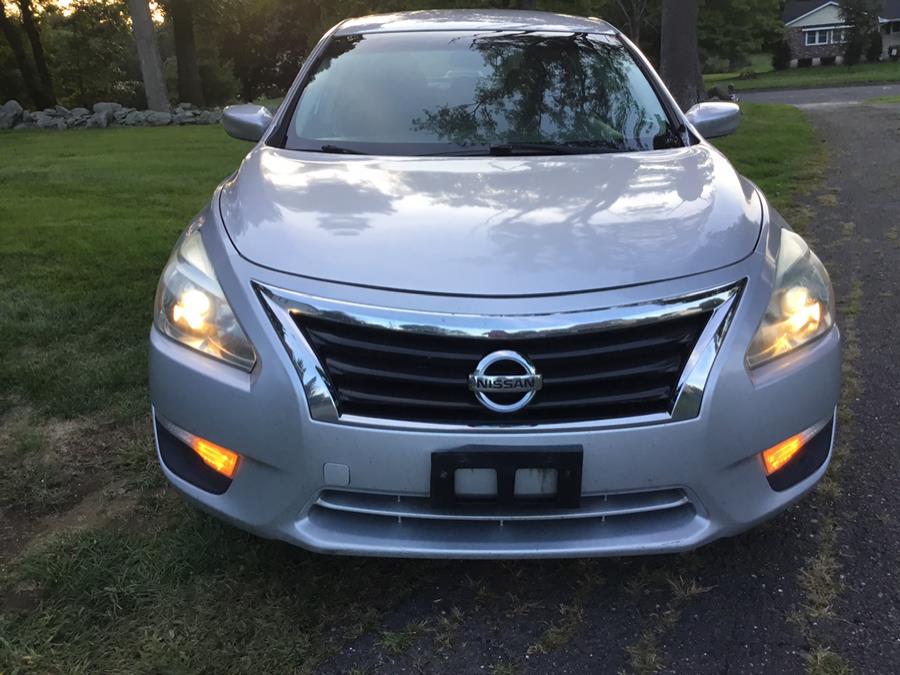 2013 Nissan Altima 4dr Sdn I4 2.5 SL, available for sale in Manchester, Connecticut | Liberty Motors. Manchester, Connecticut 2013 Nissan Altima 4dr Sdn I4 2.5 SL, available for sale in Manchester, Connecticut | Liberty Motors. Manchester, Connecticut