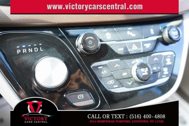 Used Chrysler Pacifica Touring L Plus 2020 | Victory Cars Central. Levittown, New York Used Chrysler Pacifica Touring L Plus 2020 | Victory Cars Central. Levittown, New York