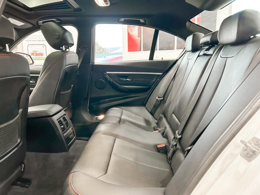 Used BMW 3 Series 330i xDrive Sedan 2018 | Luxury Motor Club. Franklin Square, New York Used BMW 3 Series 330i xDrive Sedan 2018 | Luxury Motor Club. Franklin Square, New York