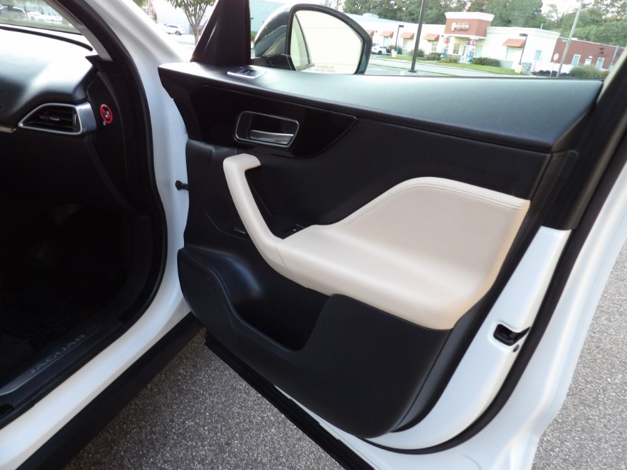Used Jaguar F-PACE 35t Premium AWD 2017 | South Shore Auto Brokers & Sales. Massapequa, New York Used Jaguar F-PACE 35t Premium AWD 2017 | South Shore Auto Brokers & Sales. Massapequa, New York