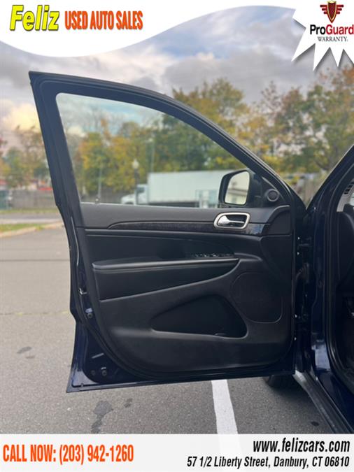 2012 Jeep Grand Cherokee 4WD 4dr Laredo, available for sale in Danbury, Connecticut | Feliz Used Auto Sales. Danbury, Connecticut 2012 Jeep Grand Cherokee 4WD 4dr Laredo, available for sale in Danbury, Connecticut | Feliz Used Auto Sales. Danbury, Connecticut