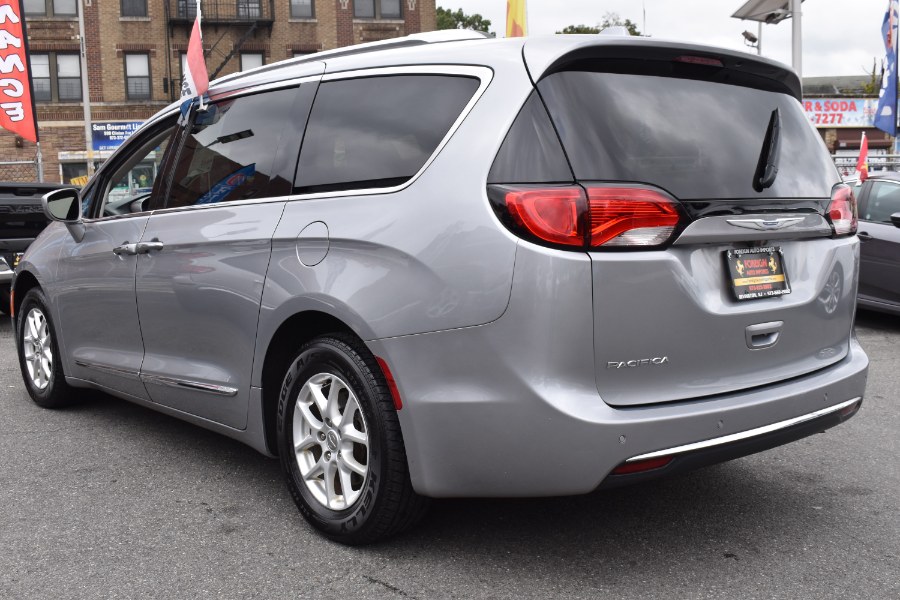 Used Chrysler Pacifica Touring L AWD 2020 | Foreign Auto Imports. Irvington, New Jersey