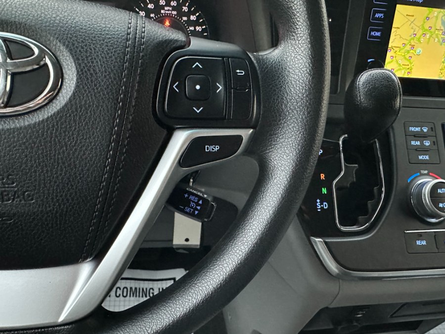 Used Toyota Sienna 5dr 7-Pass Van LE AAS FWD (Natl) 2016 | DZ Automall. Paterson, New Jersey Used Toyota Sienna 5dr 7-Pass Van LE AAS FWD (Natl) 2016 | DZ Automall. Paterson, New Jersey