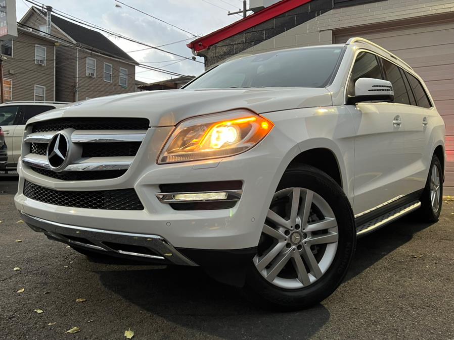 2016 Mercedes-Benz GL 4MATIC 4dr GL 450, available for sale in Paterson, New Jersey | Champion of Paterson. Paterson, New Jersey