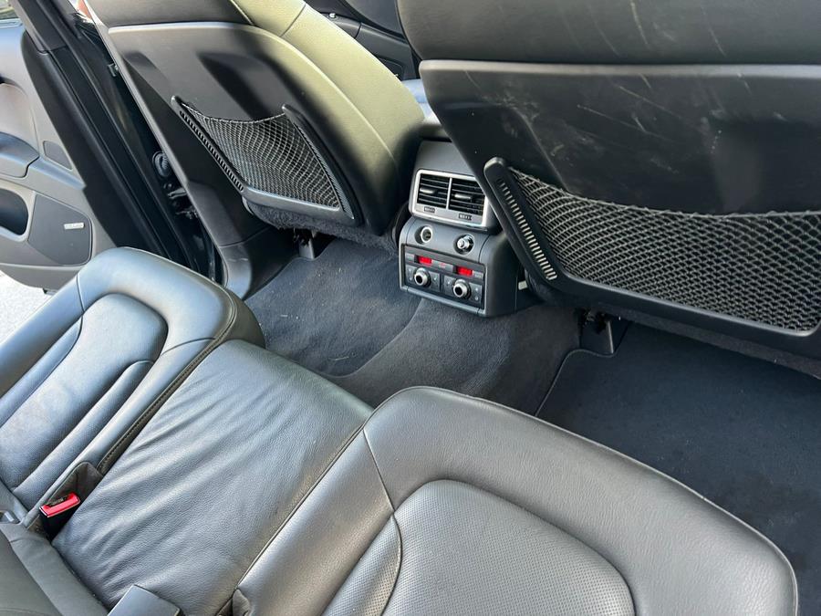 2015 Audi Q7 quattro 4dr 3.0T S line Prestige, available for sale in Raynham, Massachusetts | J & A Auto Center. Raynham, Massachusetts 2015 Audi Q7 quattro 4dr 3.0T S line Prestige, available for sale in Raynham, Massachusetts | J & A Auto Center. Raynham, Massachusetts