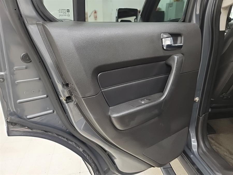 2009 HUMMER H3 4WD 4dr SUV, available for sale in West Haven, Connecticut | Auto Fair Inc.. West Haven, Connecticut 2009 HUMMER H3 4WD 4dr SUV, available for sale in West Haven, Connecticut | Auto Fair Inc.. West Haven, Connecticut