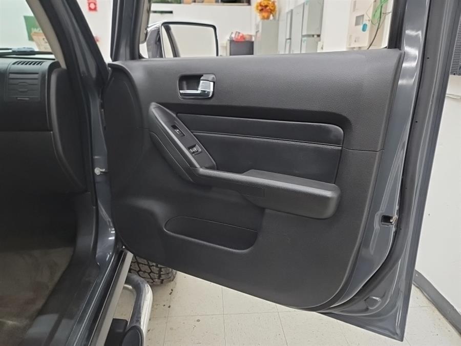 2009 HUMMER H3 4WD 4dr SUV, available for sale in West Haven, Connecticut | Auto Fair Inc.. West Haven, Connecticut 2009 HUMMER H3 4WD 4dr SUV, available for sale in West Haven, Connecticut | Auto Fair Inc.. West Haven, Connecticut