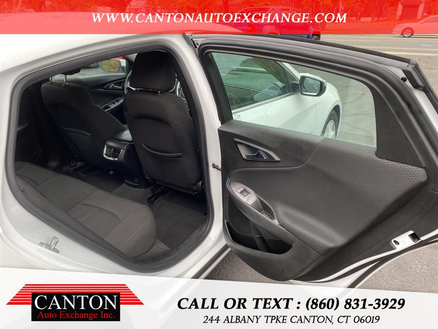 Used Chevrolet Malibu LT 2018 | Canton Auto Exchange. Canton, Connecticut Used Chevrolet Malibu LT 2018 | Canton Auto Exchange. Canton, Connecticut