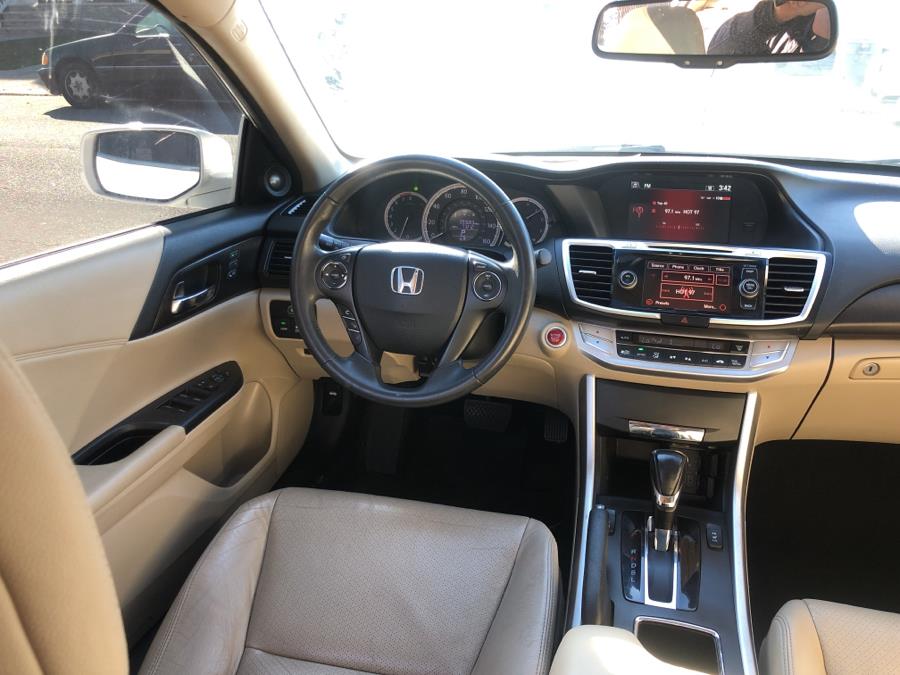 2015 Honda Accord Sedan 4dr I4 CVT EX-L, available for sale in Franklin Square, New York | Signature Auto Sales. Franklin Square, New York 2015 Honda Accord Sedan 4dr I4 CVT EX-L, available for sale in Franklin Square, New York | Signature Auto Sales. Franklin Square, New York