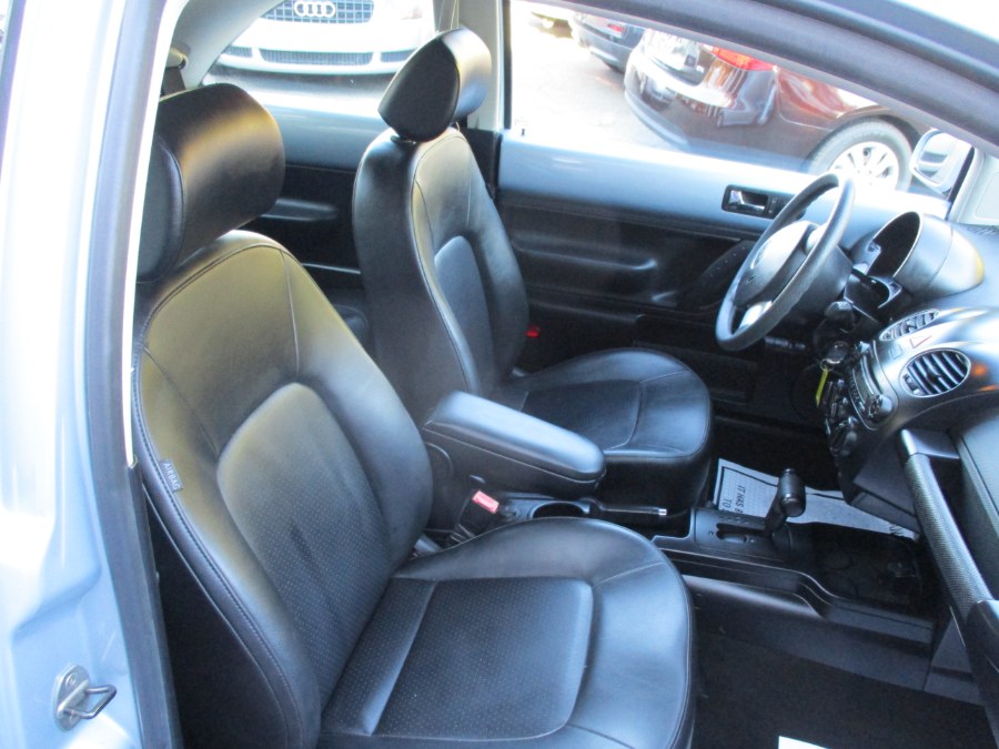 Used Volkswagen New Beetle Coupe New Beetle 2010 | Cos Central Auto. Meriden, Connecticut Used Volkswagen New Beetle Coupe New Beetle 2010 | Cos Central Auto. Meriden, Connecticut