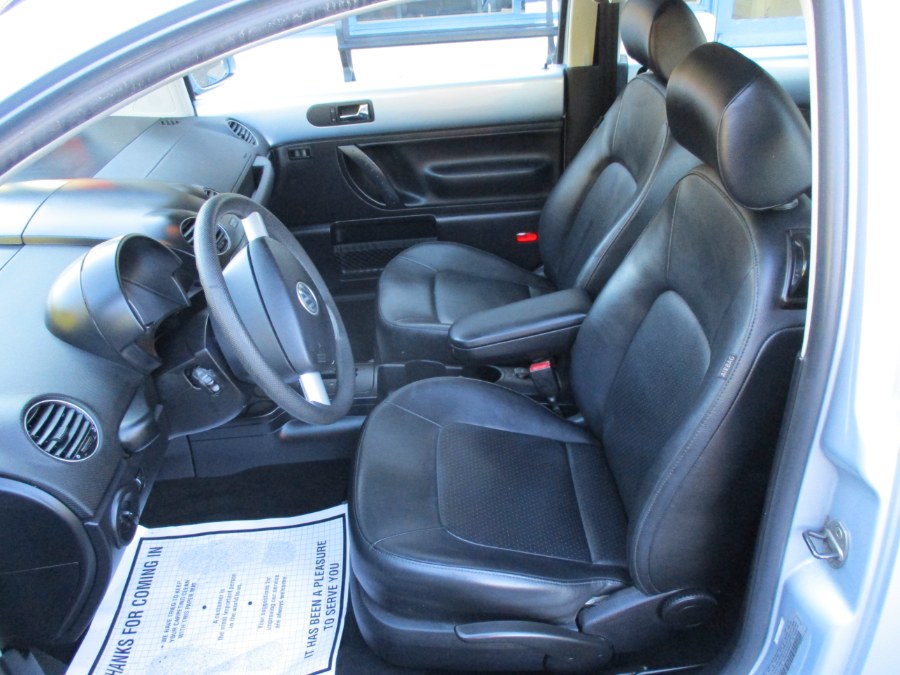 Used Volkswagen New Beetle Coupe New Beetle 2010 | Cos Central Auto. Meriden, Connecticut Used Volkswagen New Beetle Coupe New Beetle 2010 | Cos Central Auto. Meriden, Connecticut