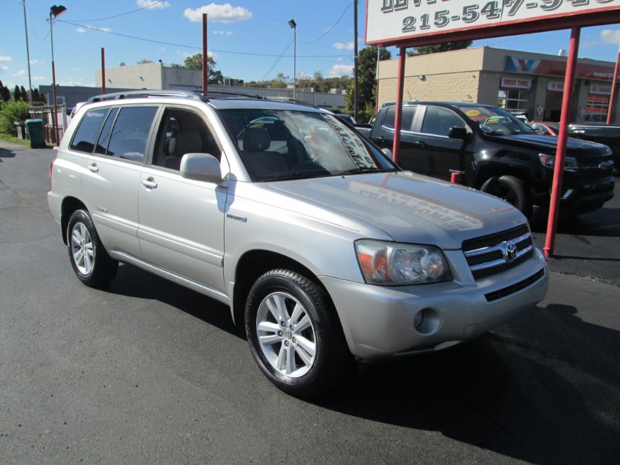 2007 Toyota Highlander Hybrid 4WD 4dr Limited (Natl), available for sale in Levittown, Pennsylvania | Levittown Auto. Levittown, Pennsylvania