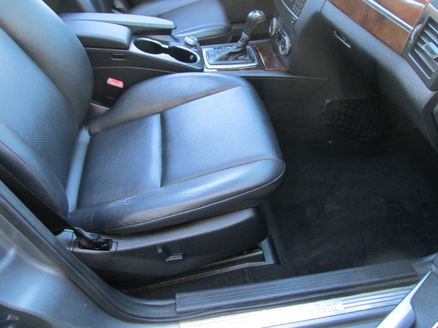 2011 Mercedes-Benz GLK-Class 4MATIC 4dr GLK350, available for sale in Levittown, Pennsylvania | Levittown Auto. Levittown, Pennsylvania 2011 Mercedes-Benz GLK-Class 4MATIC 4dr GLK350, available for sale in Levittown, Pennsylvania | Levittown Auto. Levittown, Pennsylvania