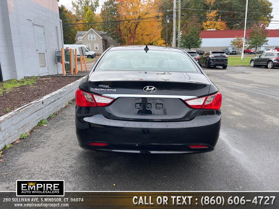 Used Hyundai Sonata 4dr Sdn 2.4L Auto GLS PZEV 2013 | Empire Auto Wholesalers. S.Windsor, Connecticut Used Hyundai Sonata 4dr Sdn 2.4L Auto GLS PZEV 2013 | Empire Auto Wholesalers. S.Windsor, Connecticut