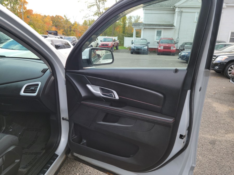 Used GMC Terrain AWD 4dr SLE-1 2011 | Toro Auto. East Windsor, Connecticut Used GMC Terrain AWD 4dr SLE-1 2011 | Toro Auto. East Windsor, Connecticut