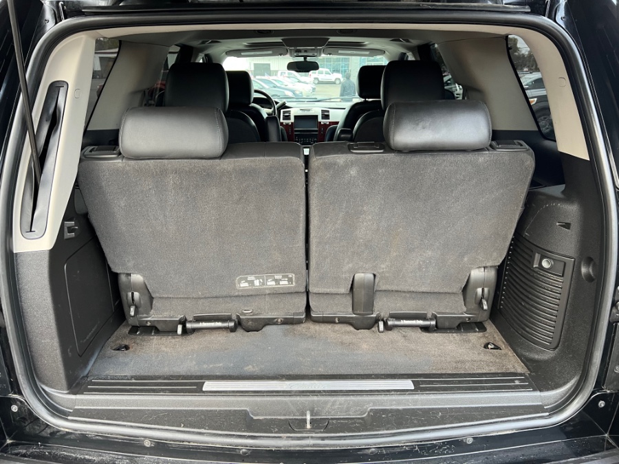 Used Cadillac Escalade AWD 4dr Luxury 2012 | Marsh Auto Sales LLC. Ortonville, Michigan Used Cadillac Escalade AWD 4dr Luxury 2012 | Marsh Auto Sales LLC. Ortonville, Michigan