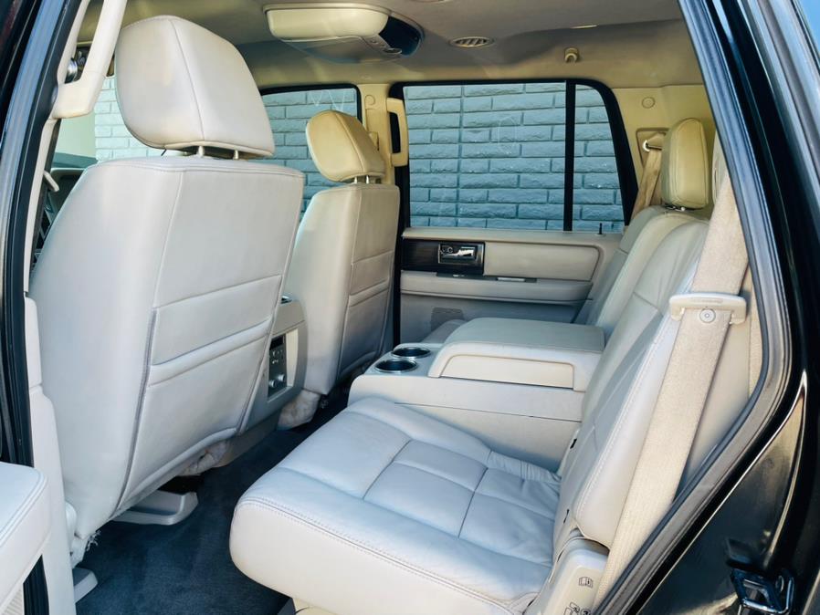 Used Lincoln Navigator 2WD 4dr Ultimate 2007 | U Save Auto Auction. Garden Grove, California Used Lincoln Navigator 2WD 4dr Ultimate 2007 | U Save Auto Auction. Garden Grove, California