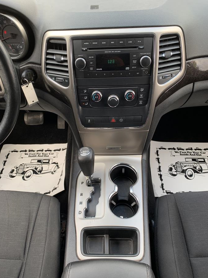 2013 Jeep Grand Cherokee 4WD 4dr Laredo, available for sale in Springfield, Massachusetts | Absolute Motors Inc. Springfield, Massachusetts 2013 Jeep Grand Cherokee 4WD 4dr Laredo, available for sale in Springfield, Massachusetts | Absolute Motors Inc. Springfield, Massachusetts