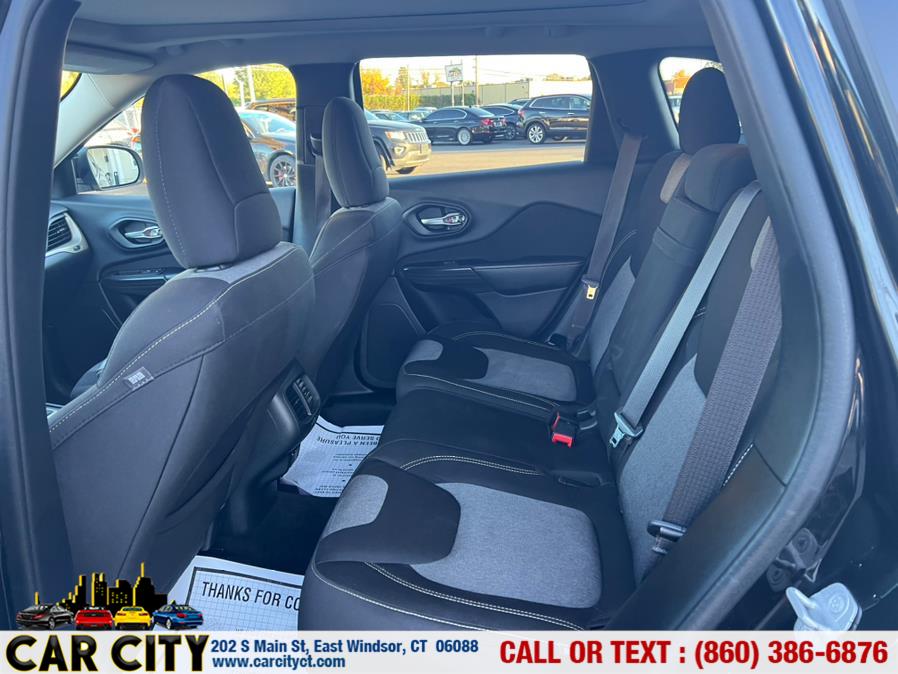 Used Jeep Cherokee 4WD 4dr Latitude 2014 | Car City LLC. East Windsor, Connecticut Used Jeep Cherokee 4WD 4dr Latitude 2014 | Car City LLC. East Windsor, Connecticut