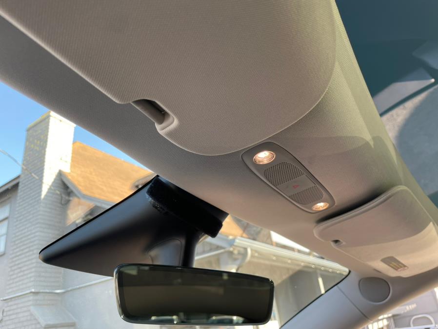 Used Tesla Model Y Standard Range RWD 2021 | Green Light Auto Wholesale. Daly City, California Used Tesla Model Y Standard Range RWD 2021 | Green Light Auto Wholesale. Daly City, California