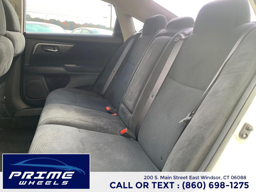 Used Nissan Altima 4dr Sdn I4 2.5 S 2015 | Prime Wheels. East Windsor, Connecticut Used Nissan Altima 4dr Sdn I4 2.5 S 2015 | Prime Wheels. East Windsor, Connecticut