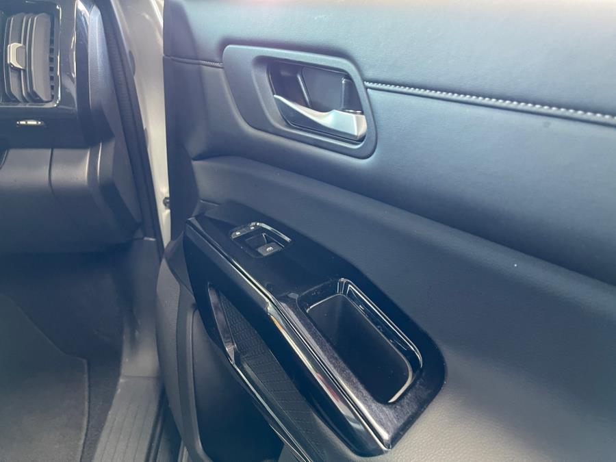 2022 Nissan Pathfinder SV 4WD, available for sale in Inwood, New York | 5 Towns Drive. Inwood, New York 2022 Nissan Pathfinder SV 4WD, available for sale in Inwood, New York | 5 Towns Drive. Inwood, New York