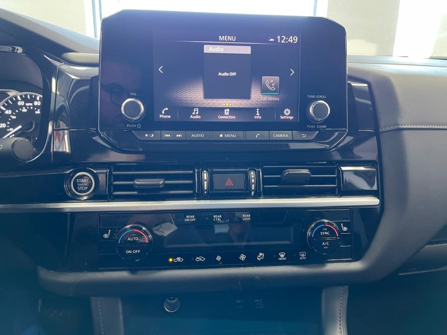 2022 Nissan Pathfinder SV 4WD, available for sale in Inwood, New York | 5 Towns Drive. Inwood, New York 2022 Nissan Pathfinder SV 4WD, available for sale in Inwood, New York | 5 Towns Drive. Inwood, New York