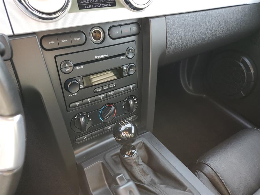 2006 Ford Mustang 2dr Cpe GT Premium, available for sale in Islip, New York | L.I. Auto Gallery. Islip, New York 2006 Ford Mustang 2dr Cpe GT Premium, available for sale in Islip, New York | L.I. Auto Gallery. Islip, New York