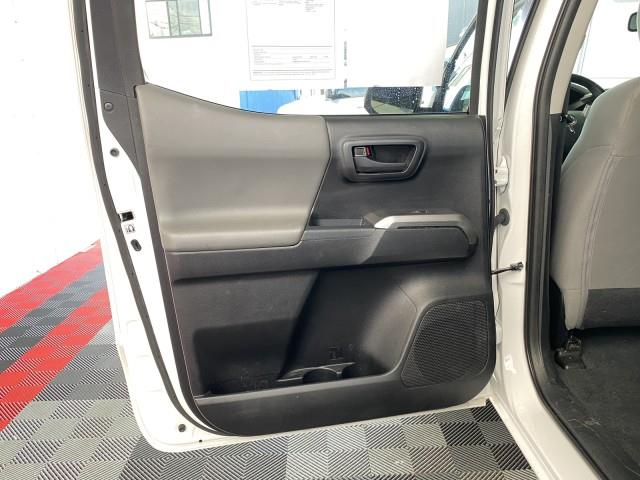 Used Toyota Tacoma SR5 2018 | Queens Auto Mall. Richmond Hill, New York Used Toyota Tacoma SR5 2018 | Queens Auto Mall. Richmond Hill, New York