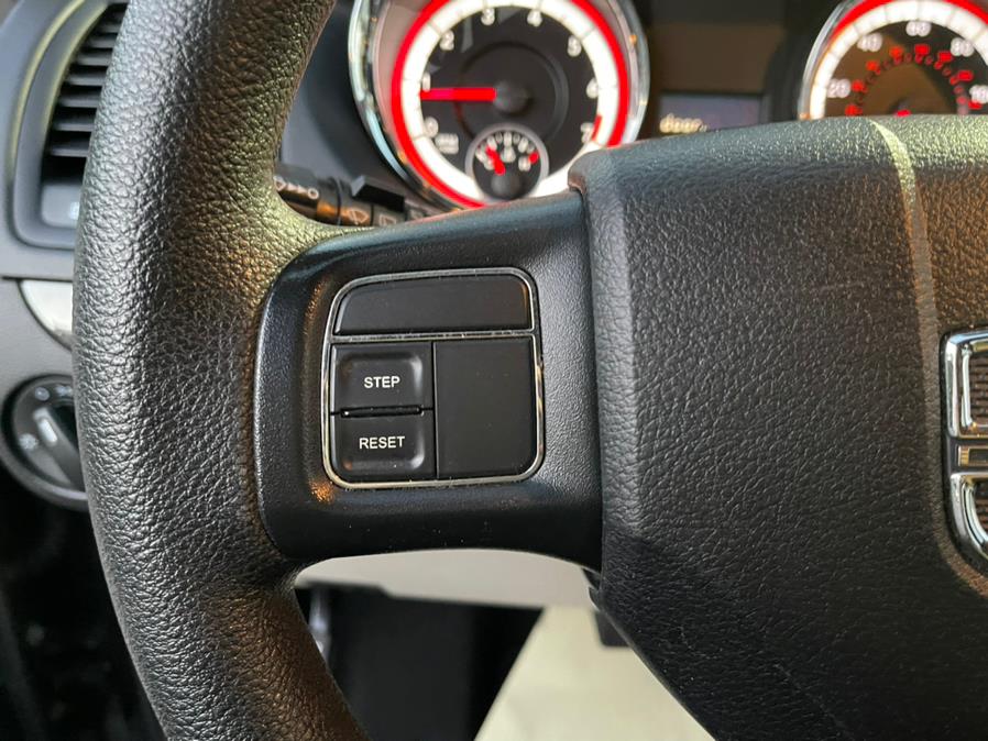 2017 Dodge Grand Caravan SE Wagon, available for sale in Irvington, New Jersey | Elis Motors Corp. Irvington, New Jersey 2017 Dodge Grand Caravan SE Wagon, available for sale in Irvington, New Jersey | Elis Motors Corp. Irvington, New Jersey