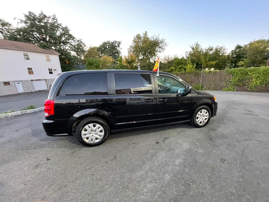 2017 Dodge Grand Caravan SE Wagon, available for sale in Irvington, New Jersey | Elis Motors Corp. Irvington, New Jersey 2017 Dodge Grand Caravan SE Wagon, available for sale in Irvington, New Jersey | Elis Motors Corp. Irvington, New Jersey