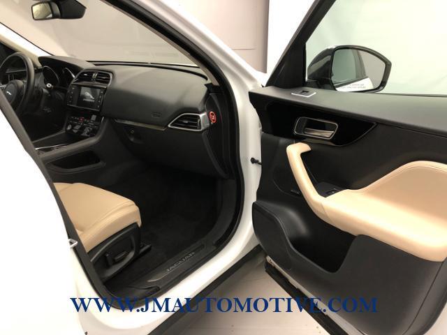 2017 Jaguar F-pace 35t AWD, available for sale in Naugatuck, Connecticut | J&M Automotive Sls&Svc LLC. Naugatuck, Connecticut 2017 Jaguar F-pace 35t AWD, available for sale in Naugatuck, Connecticut | J&M Automotive Sls&Svc LLC. Naugatuck, Connecticut