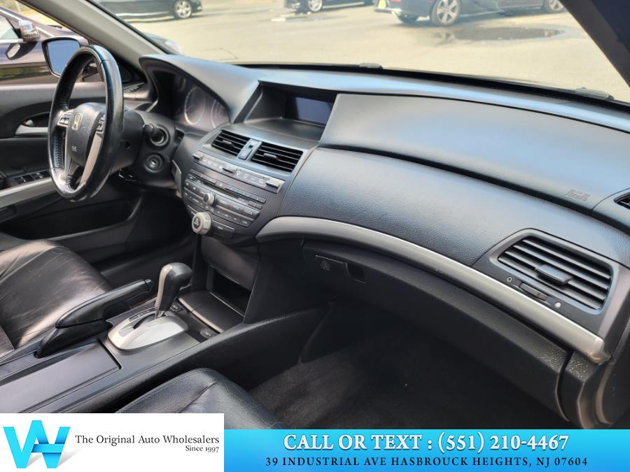 2010 Honda Accord Sdn 4dr I4 Auto EX-L, available for sale in Lodi, New Jersey | AW Auto & Truck Wholesalers, Inc. Lodi, New Jersey 2010 Honda Accord Sdn 4dr I4 Auto EX-L, available for sale in Lodi, New Jersey | AW Auto & Truck Wholesalers, Inc. Lodi, New Jersey