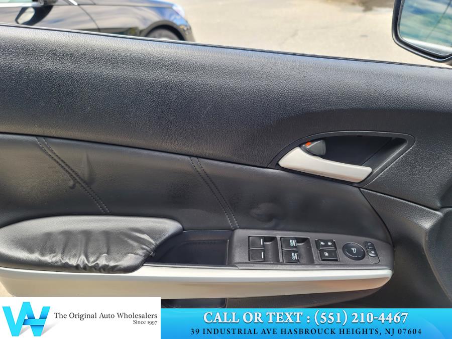 2010 Honda Accord Sdn 4dr I4 Auto EX-L, available for sale in Lodi, New Jersey | AW Auto & Truck Wholesalers, Inc. Lodi, New Jersey 2010 Honda Accord Sdn 4dr I4 Auto EX-L, available for sale in Lodi, New Jersey | AW Auto & Truck Wholesalers, Inc. Lodi, New Jersey