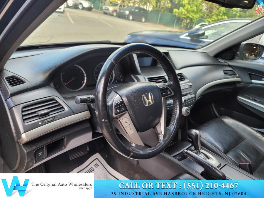 2010 Honda Accord Sdn 4dr I4 Auto EX-L, available for sale in Lodi, New Jersey | AW Auto & Truck Wholesalers, Inc. Lodi, New Jersey 2010 Honda Accord Sdn 4dr I4 Auto EX-L, available for sale in Lodi, New Jersey | AW Auto & Truck Wholesalers, Inc. Lodi, New Jersey