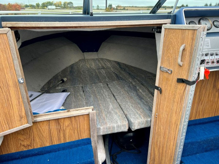 1988 Sea Ray Seville BOAT, available for sale in Darien, Wisconsin | Geneva Motor Cars. Darien, Wisconsin 1988 Sea Ray Seville BOAT, available for sale in Darien, Wisconsin | Geneva Motor Cars. Darien, Wisconsin