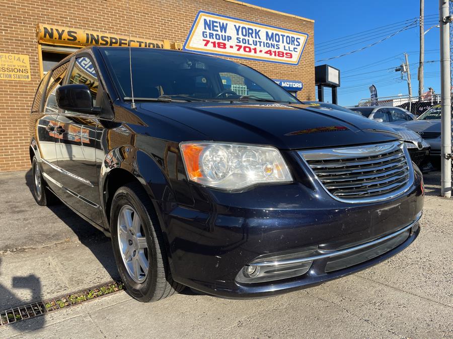 2011 Chrysler Town & Country 4dr Wgn Touring, available for sale in Bronx, New York | New York Motors Group Solutions LLC. Bronx, New York