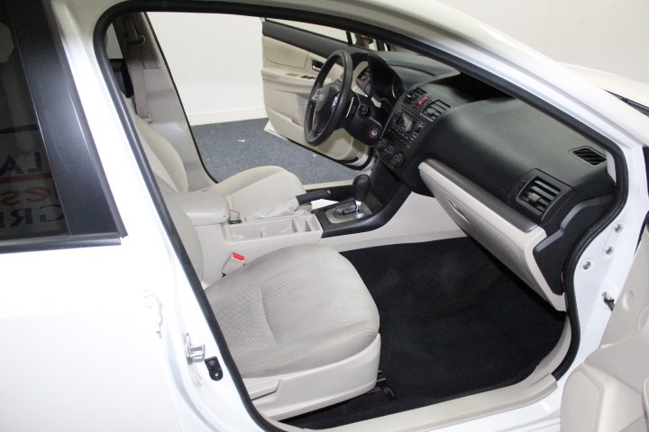 Used Subaru XV Crosstrek 5dr Auto 2.0i Premium 2014 | New England Auto Sales LLC. Plainville, Connecticut Used Subaru XV Crosstrek 5dr Auto 2.0i Premium 2014 | New England Auto Sales LLC. Plainville, Connecticut